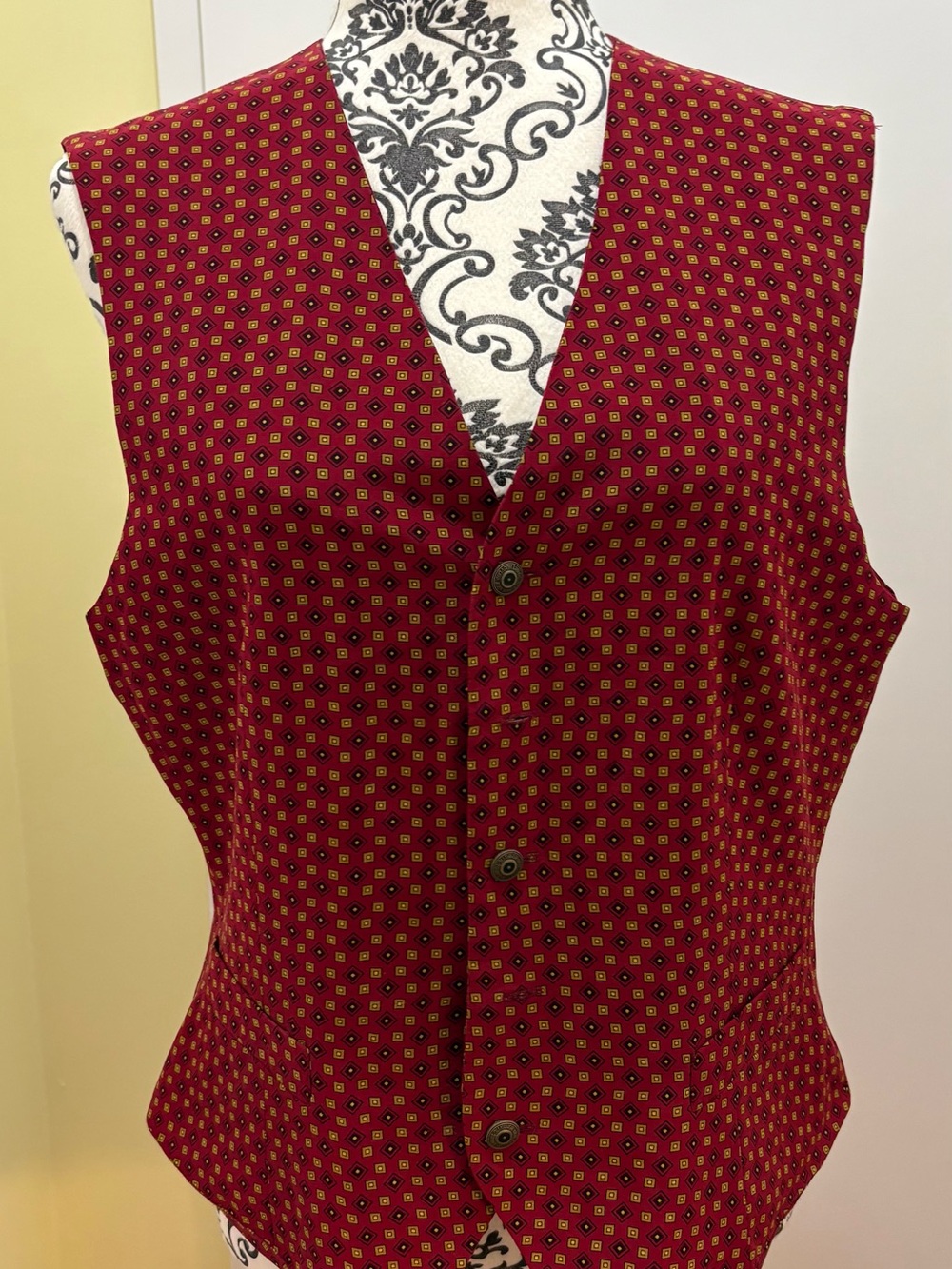 Tailored Red Patterned Women's Vest